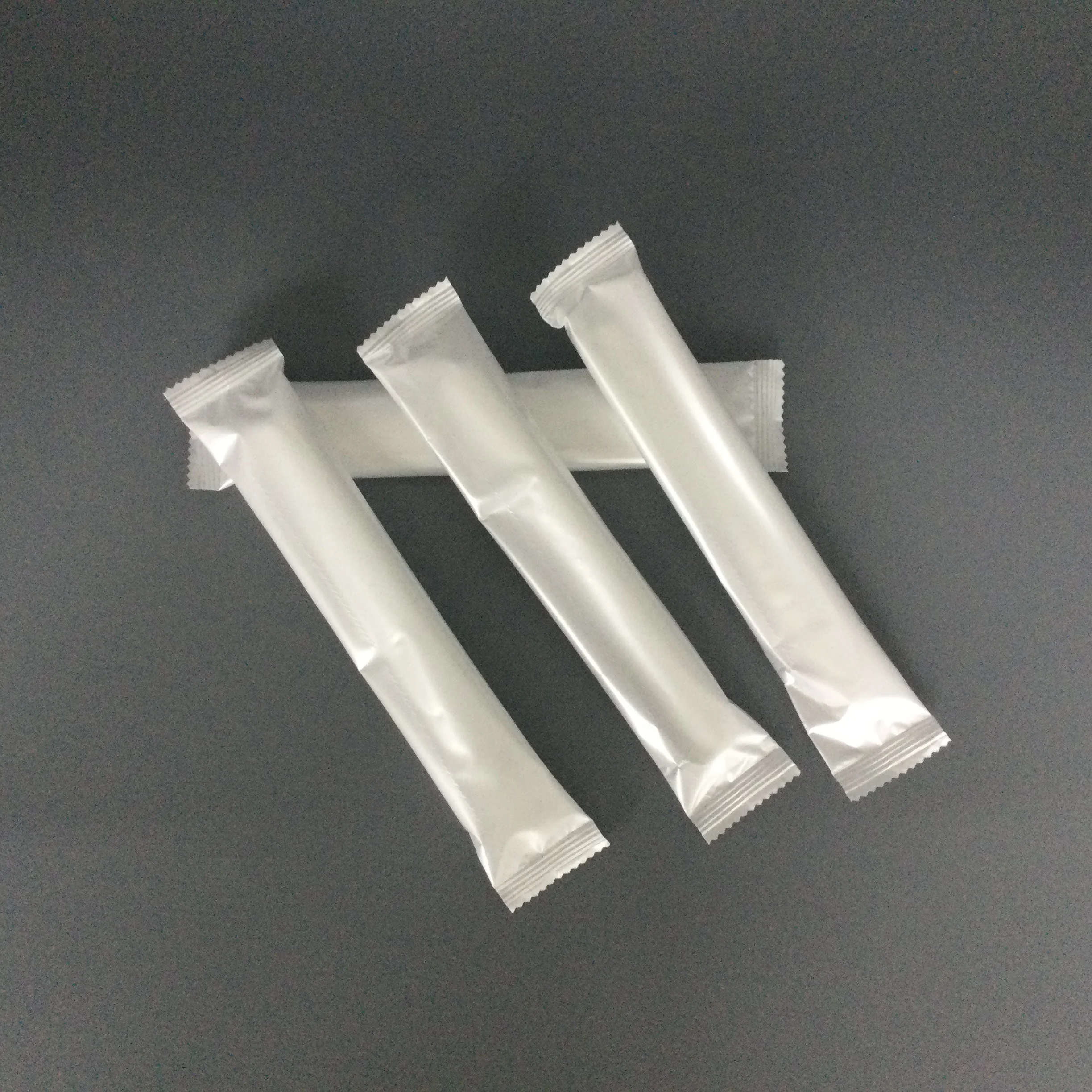 High Quality Customizable Disposable Wet Wipes for Adults Quick-Dry Nonwoven Biodegradable for Hotel & Restaurant Use