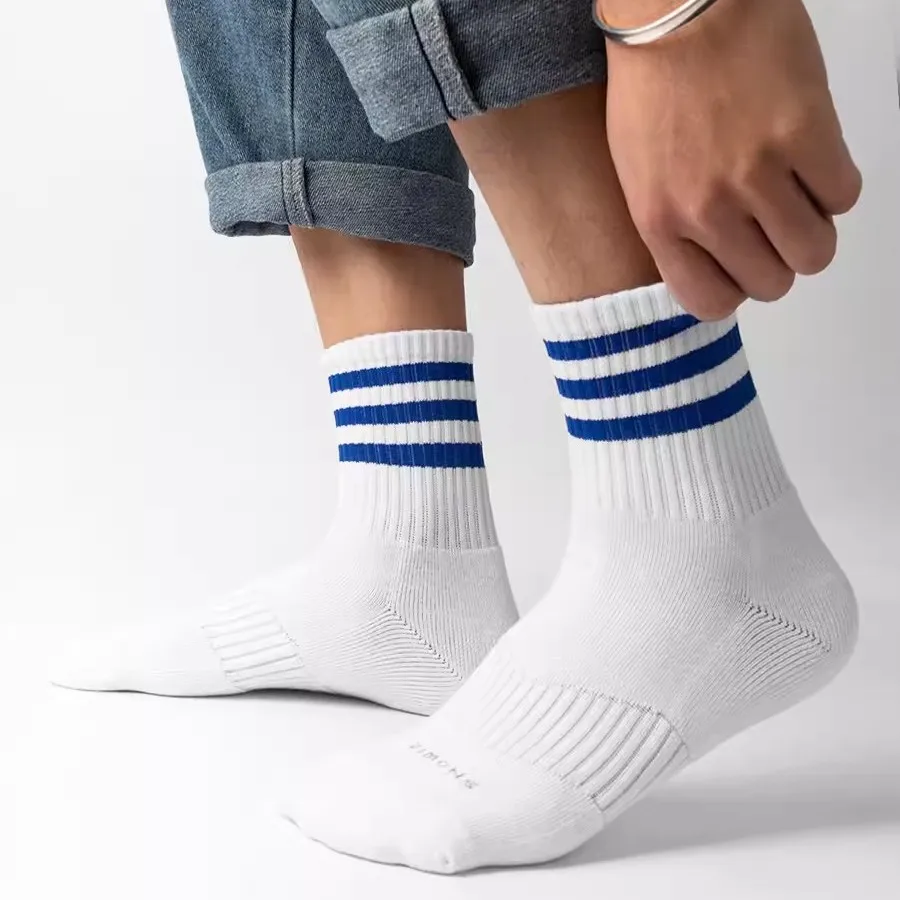 High Quality Custom Sports Socks for Men Crew Cotton Brands Knitted Letter Sports Socks with Embroidery Low MOQ