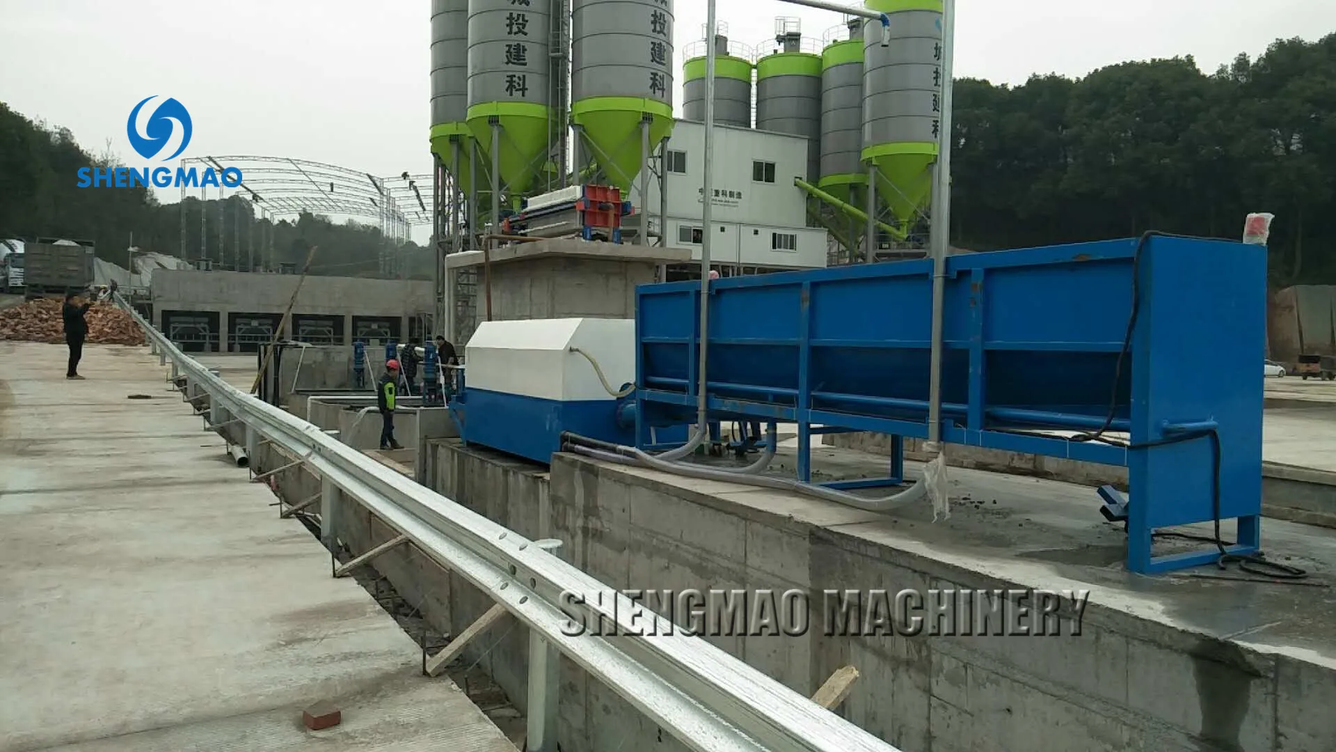 Wet concrete reclaimer construction waste recycle vibration machine for sale