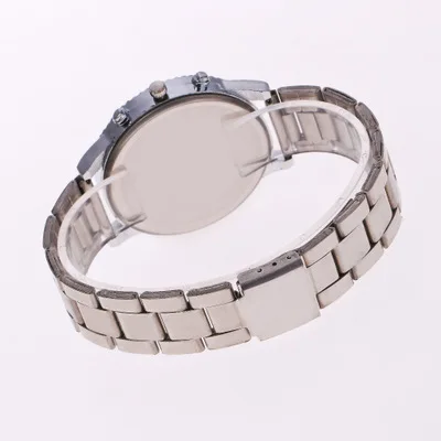 
new egarek Hot Sale Luxury Brand CH Women Casual Dress Quartz Watch Fashion Gold Full Steel Crystal Bear Lady Watch Reloj 