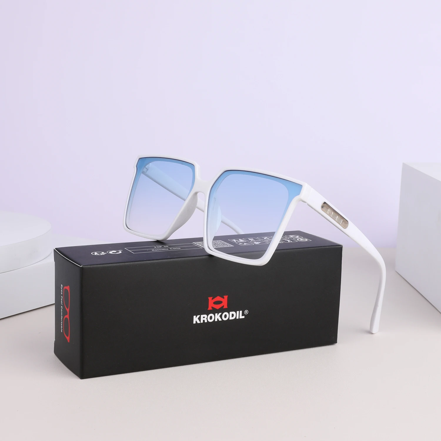 Korean web red square frame 2024 new big frame sunglasses summer tide sunscreen travel sunglasses UV protection wholesale