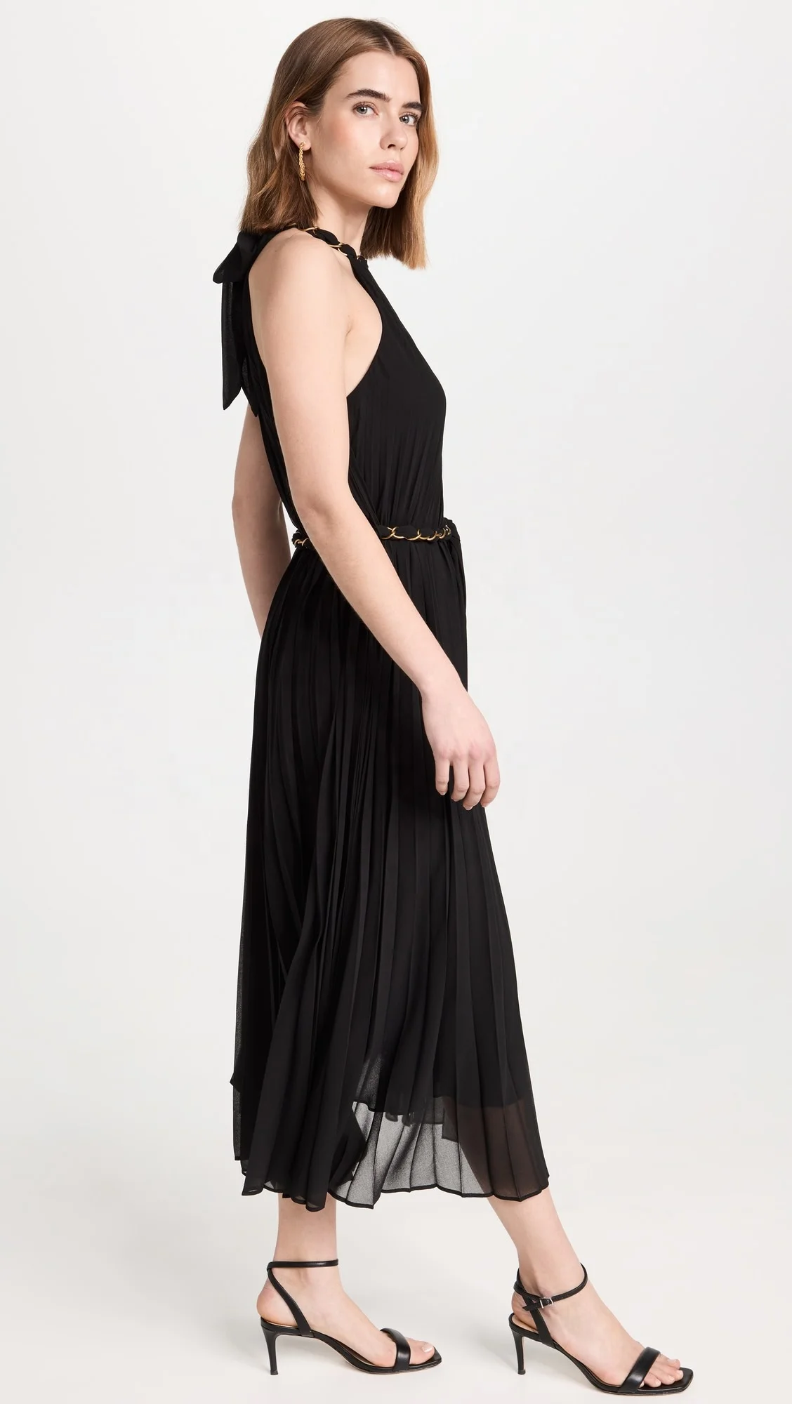 Custom OEM ODM Chiffon Fashion Wear Sexy Elegant Halter Sleeveless Pleated Long Dress