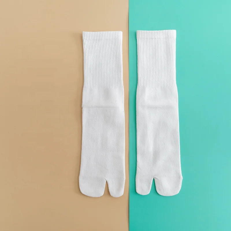 Wholesale Colored Separate Toe Flip Flops Socks Women Cotton Split Two Toe Tabi Socks
