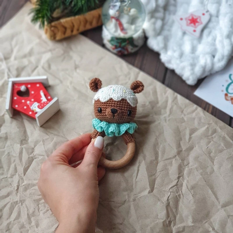 Accept customization new Design Christmas Elk Baby Rattle Crochet Wooden Rattle Gift Set Santa Children Christmas Gifts Toy