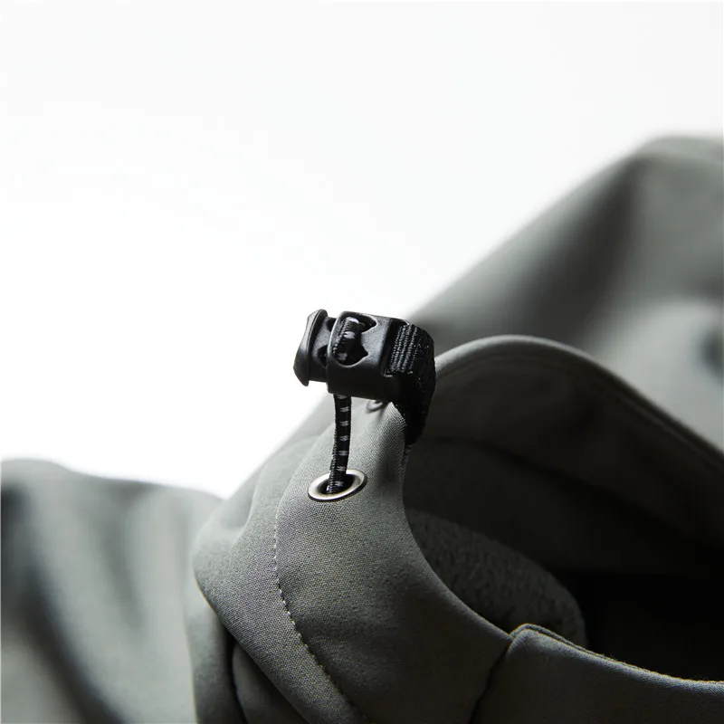 Custom Men Pure Windproof Waterproof Outdoor Jacket Breathable Plain Winter Softshell Jacket With Fleece