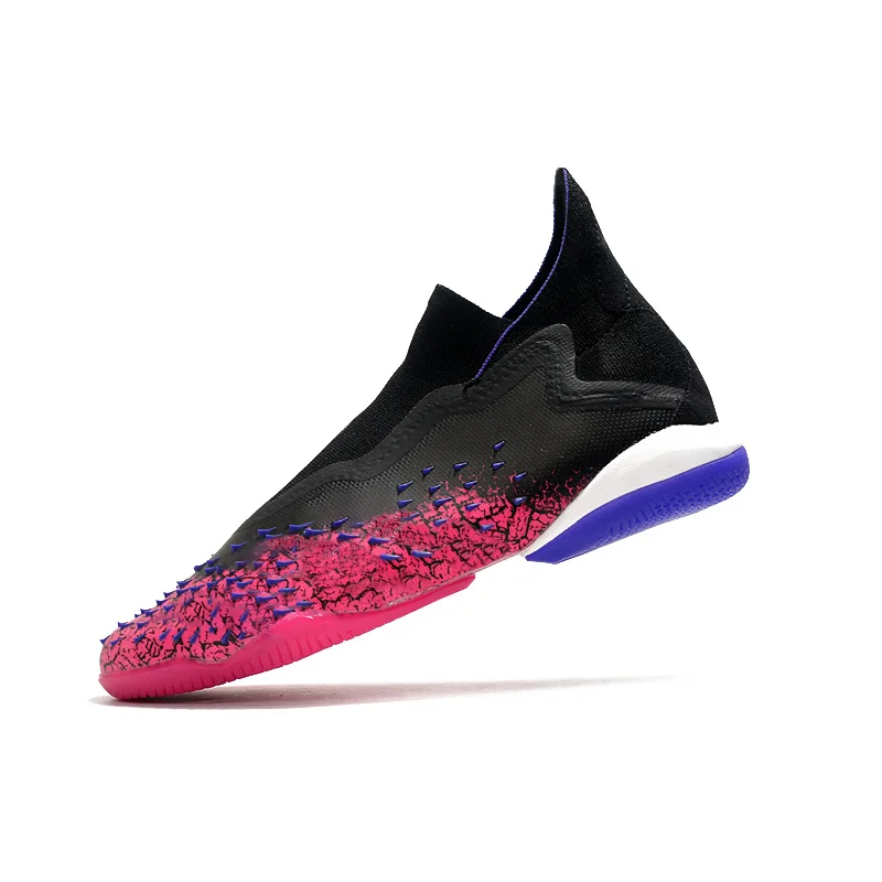 Wholesale Professional Breathable Outdoor Soccer Shoes Factory custom futsal shoes football boots for men IC