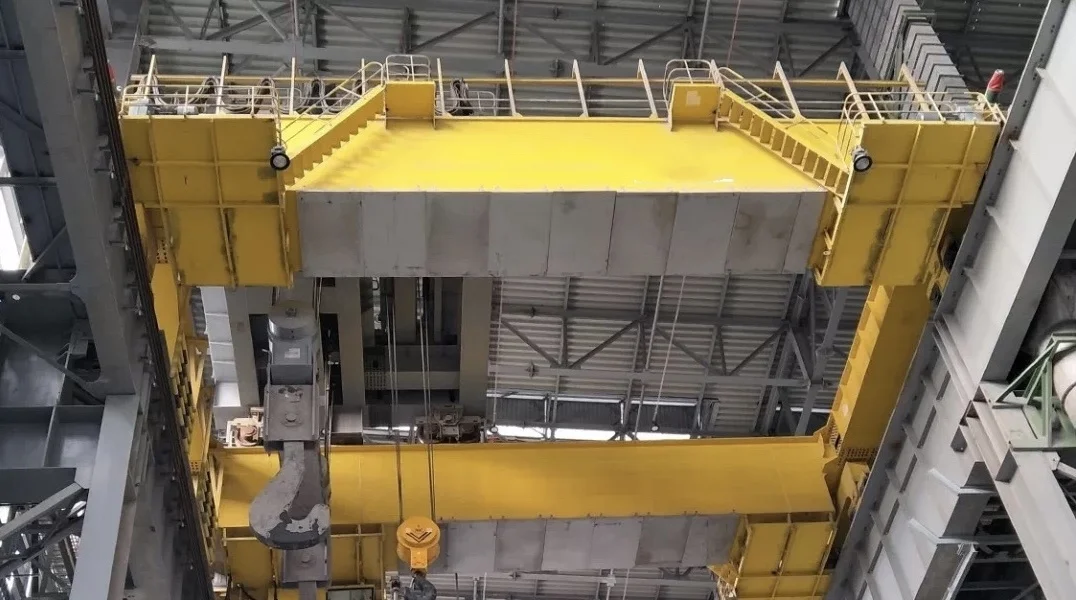 Double Girder Overhead Crane Heavy Duty Crane  Customized YZ type hook casting overhead crane