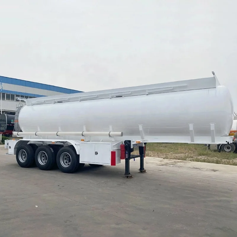 SINOTRUK 3 4 Axle 40000L 45000L Diesel Oil Petroleum Fuel Tanker Trailer Tank Semi Trailer for Sale