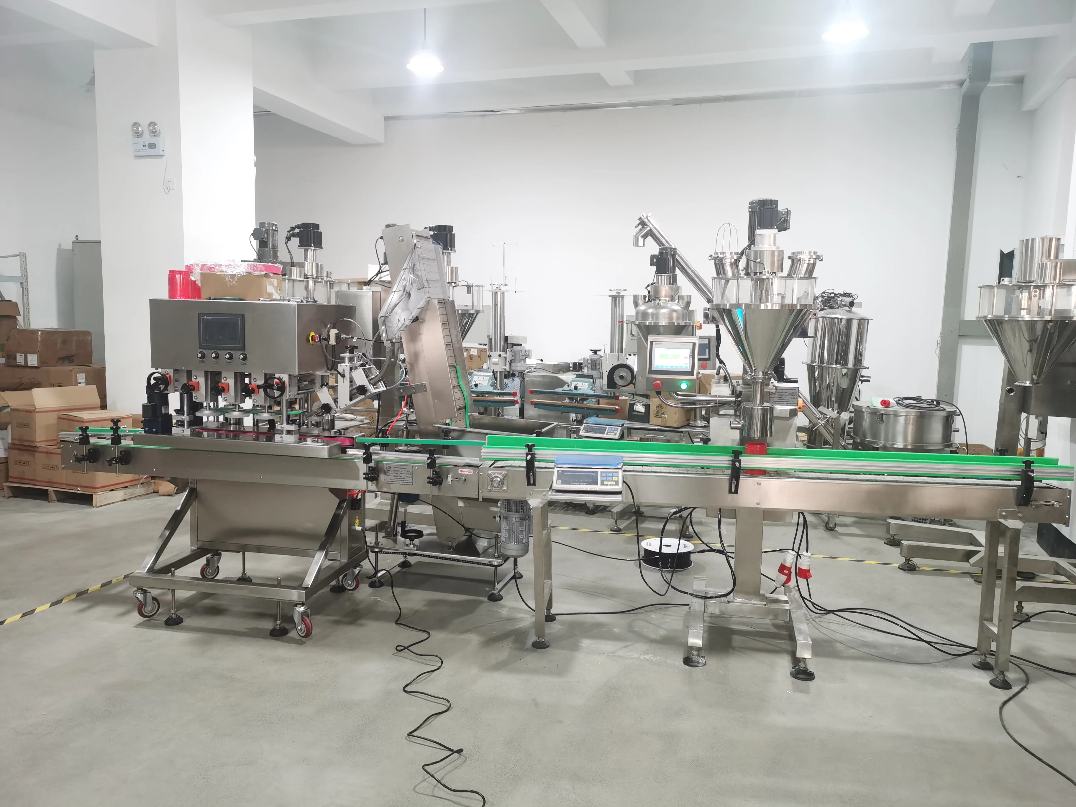 Automatic dry chilli spices toner powder filling machinery