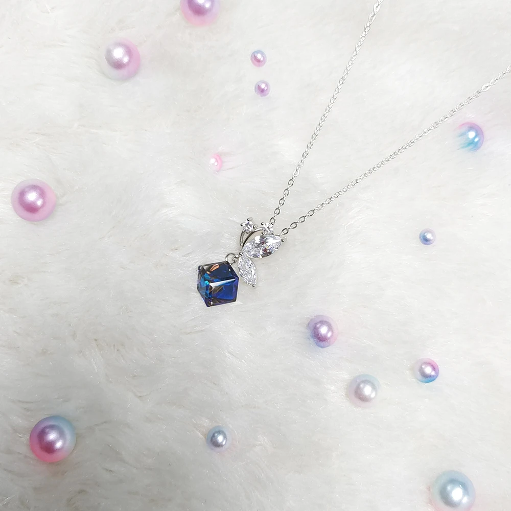 Factory Price Sweet S925 Sterling Silver Butterfly Cube Sugar Pendant Clavicle Chain