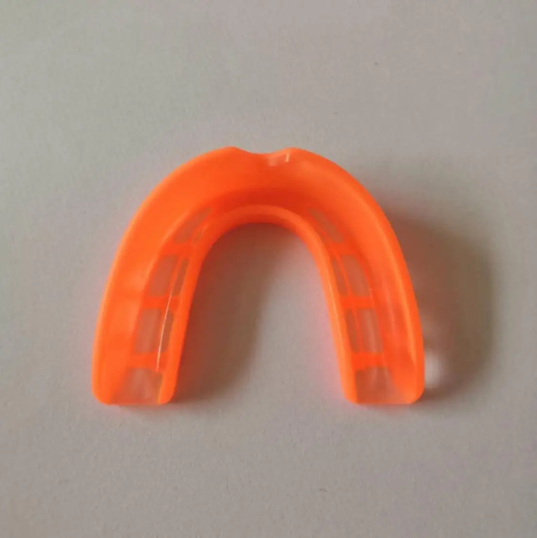 Moldable eco-friendly fighting gear boxing gum shield teeth braces mouthguard rugby exercise mouth guard for adult child youth