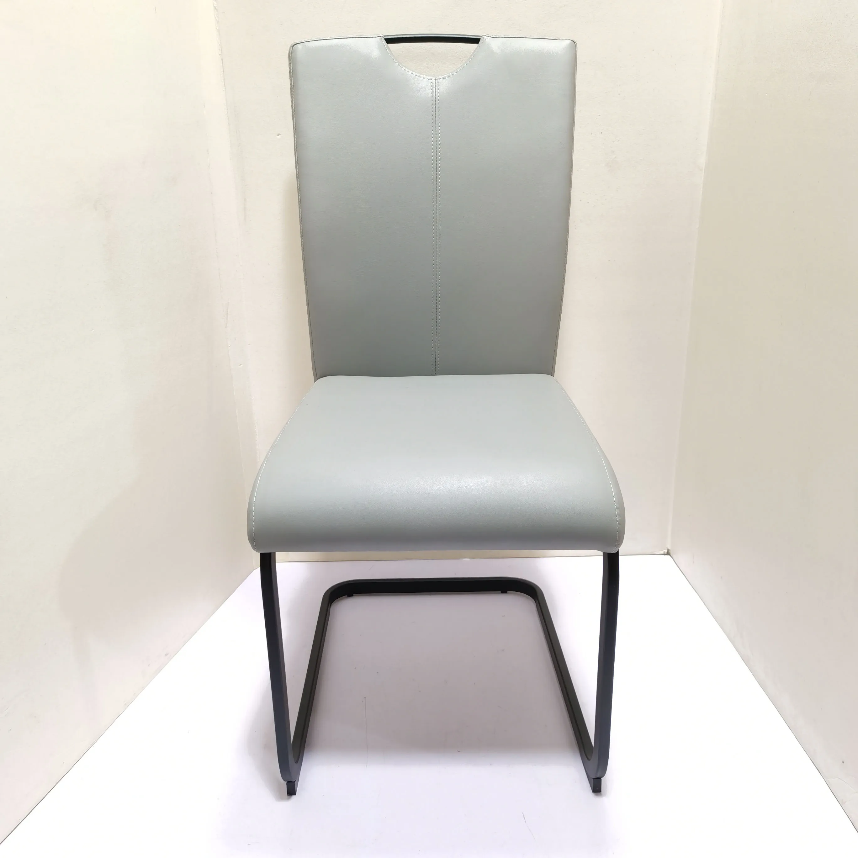 Современный дизайнерский обеденный стул, полиуретановое сиденье и металлические ножки, хромированная офисная мебель, стул для гостиной