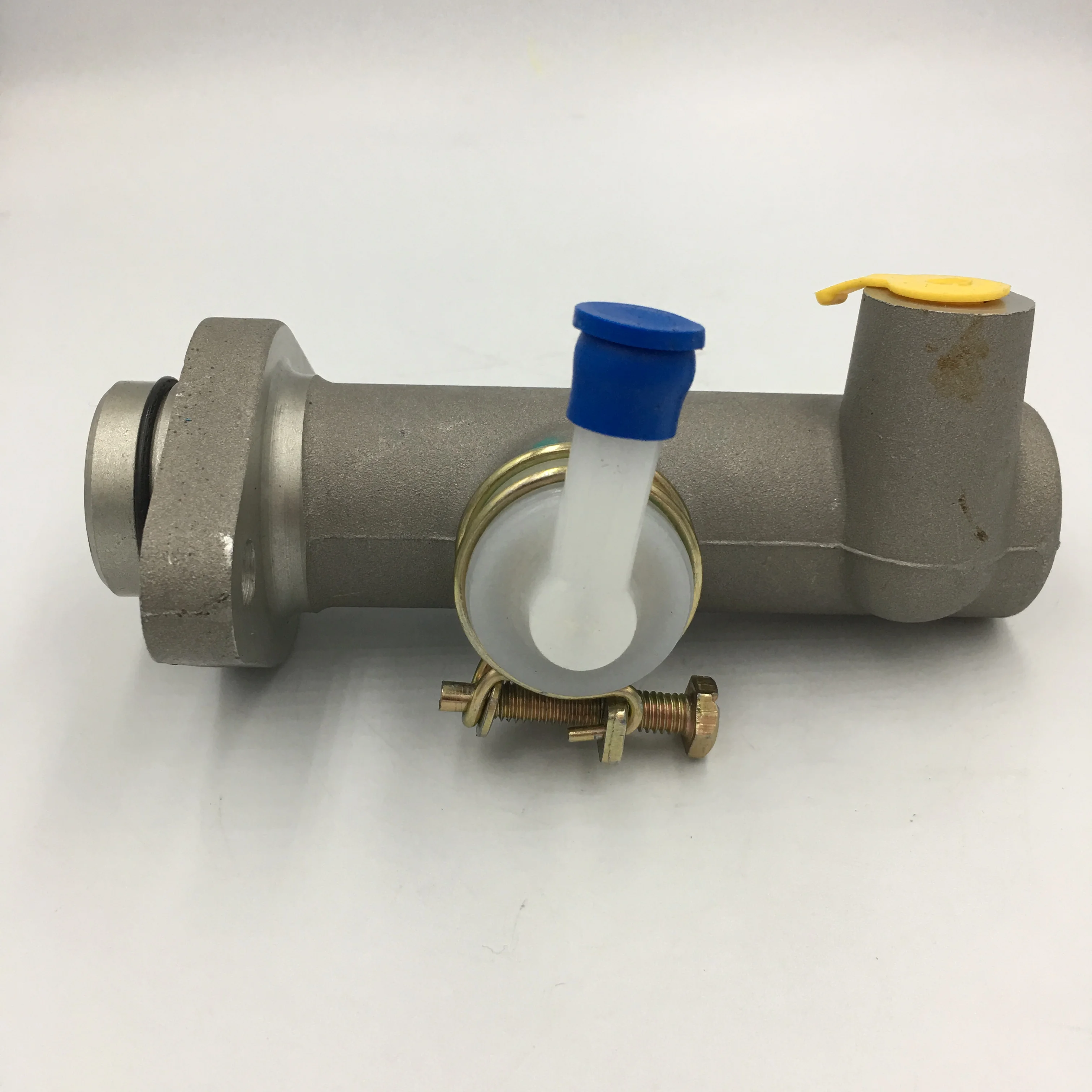 Clutch main pump and hydraulic clutch main cylinder are suitable for 163326