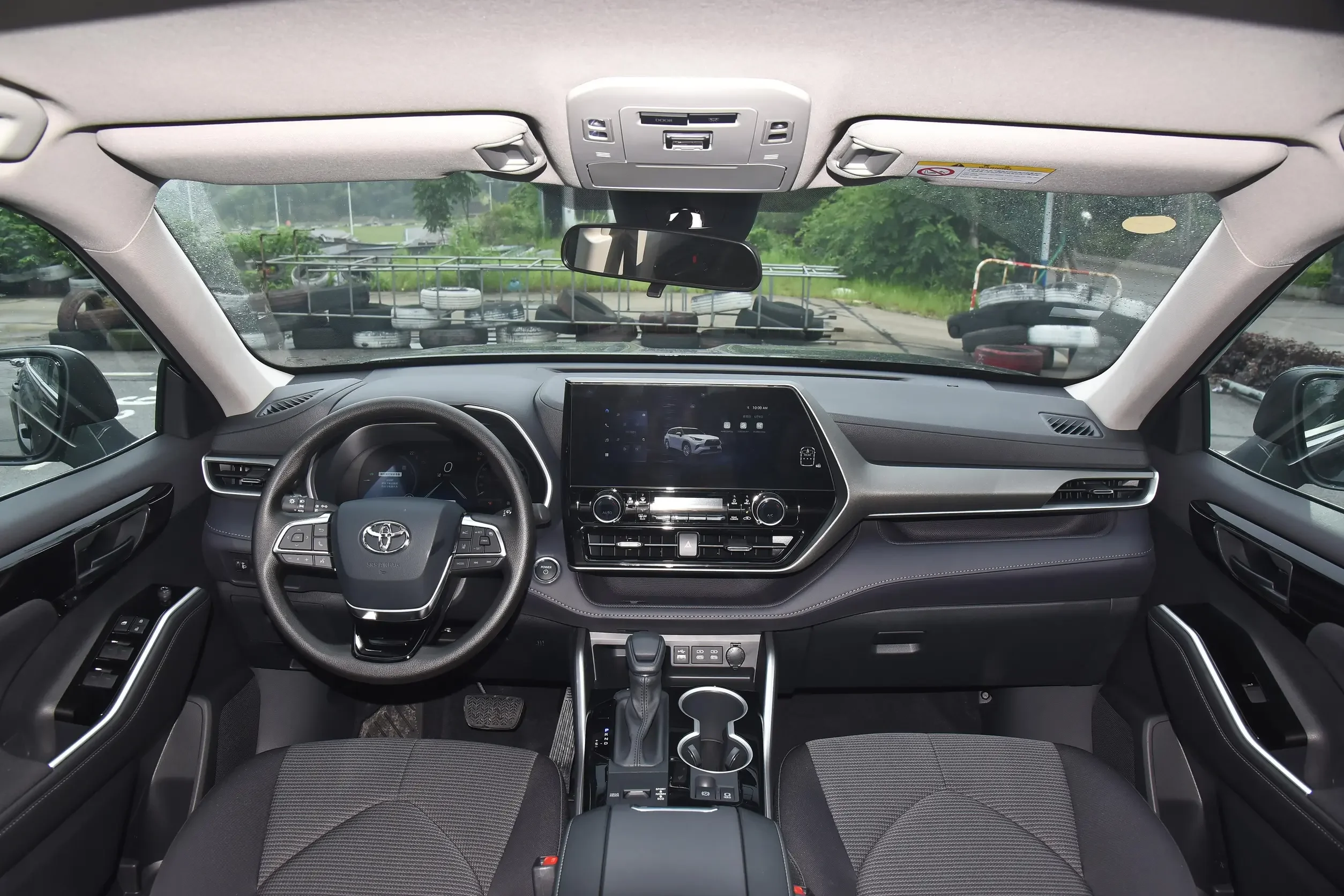TOYO TA Highlander SUV Front/Four Wheel Drive 2022/2023/2024 Hybrid 2.5L 189Hp L4  E-CVT Hot sale in Global SUV