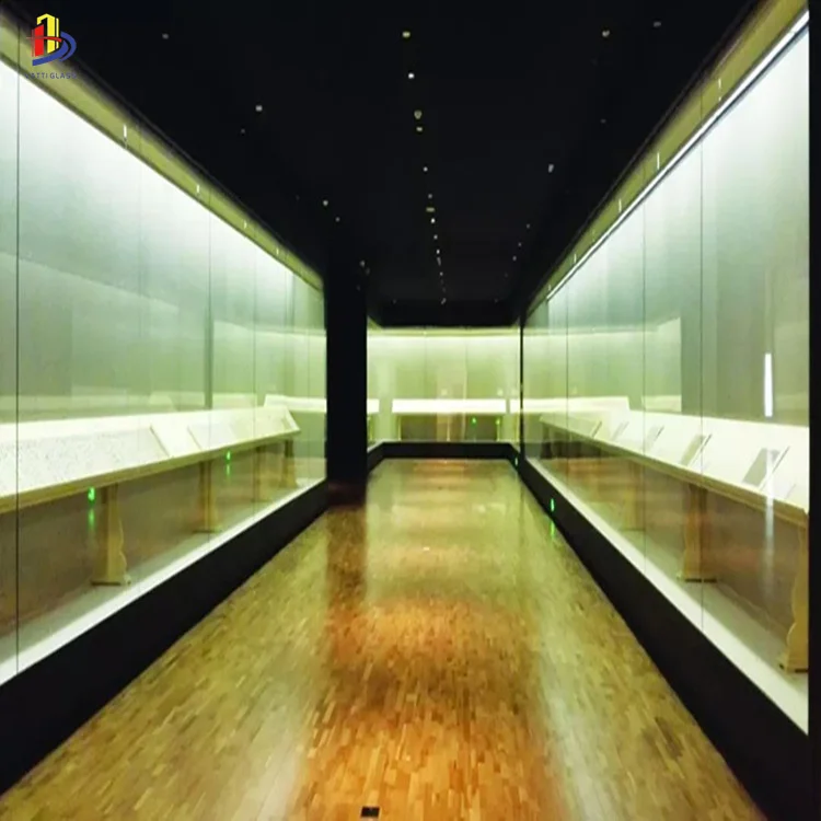 Customizable anti theft ultra clear laminated AR museum quality glass for sale