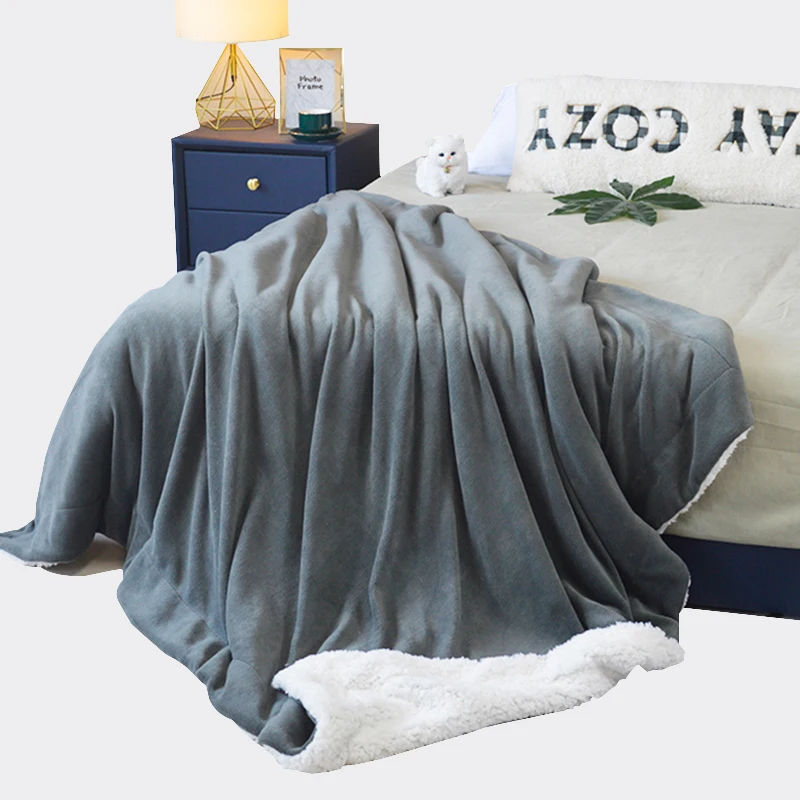 Wholesale King Size Flannel Fleece Travel Blankets Warm Flannel Soft Blanket