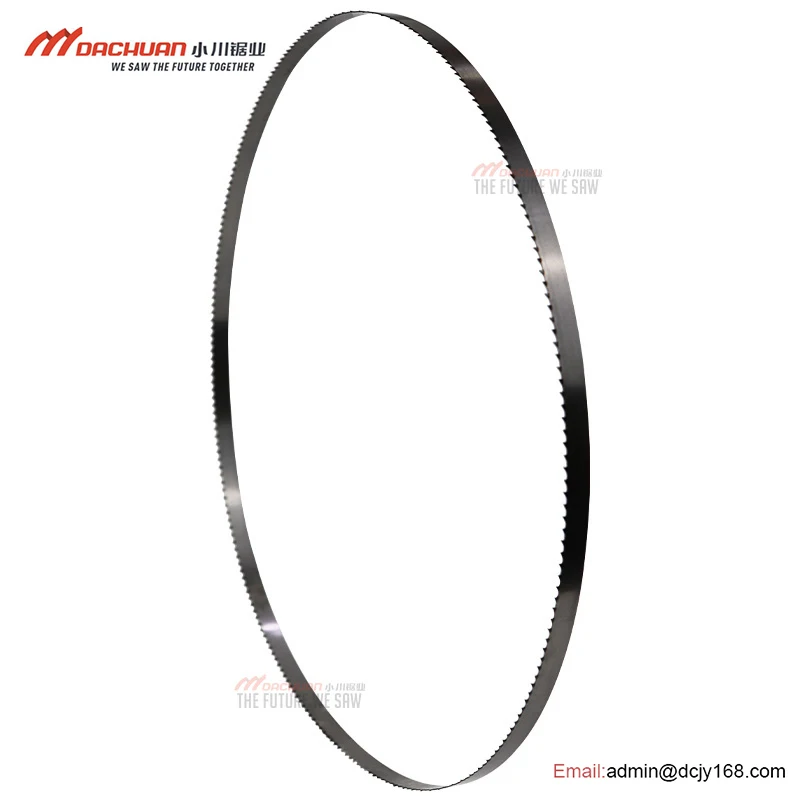 Meat and bone saw blade for sawing meat, fish and poultry