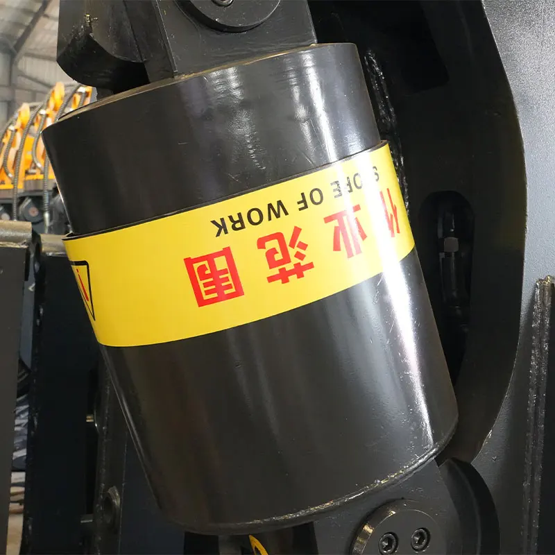 New Hydraulic Pulverizer Concrete Crusher Double Cylinder Hydraulic Shear with Rotary Rotating for Excavator