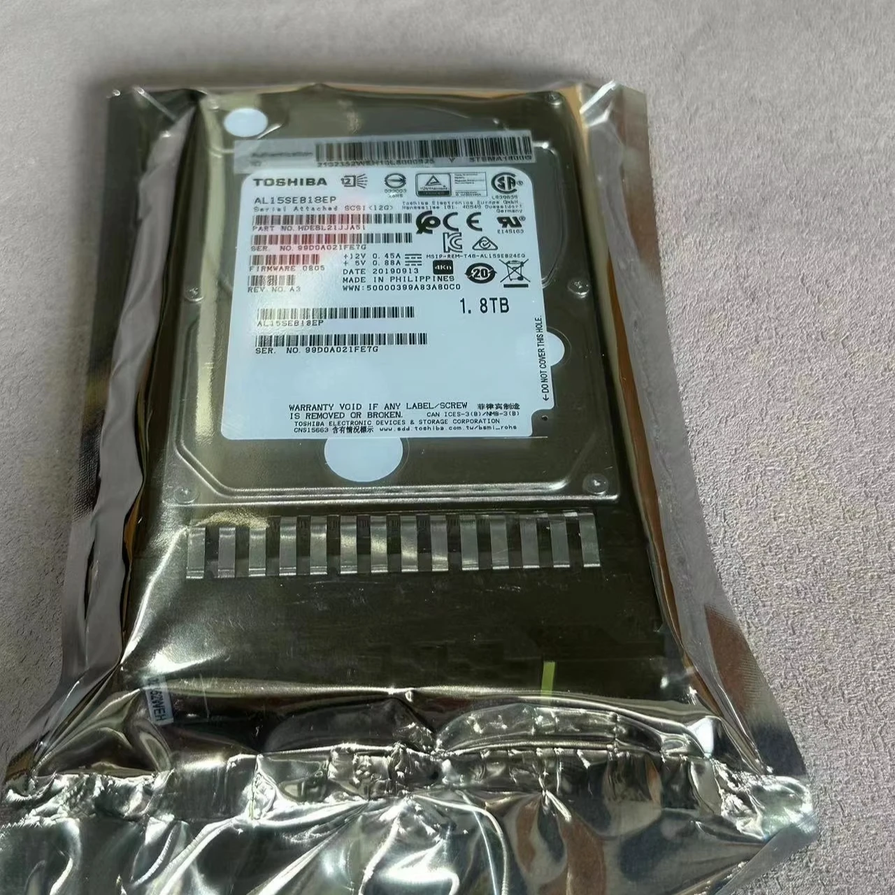 01GV717 - 800GB производительность предприятия 12G SAS G3HS 2.5in SSD