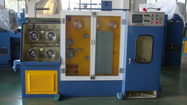  Полностью автоматическая машина для волочения тонкой проволоки с отжигом медной многопроволочной машины цена изготовления кабеля