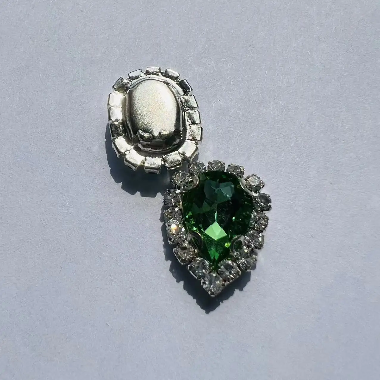 Crystal rhinestone buckle shank button rhinestone shank buttons with holes Flower brooch DIY decor Clothes denim pocket dress