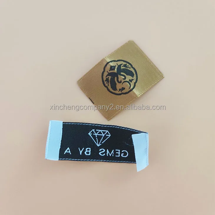 Custom private clothing brand personal design logo print woven label MOQ 100 woven label