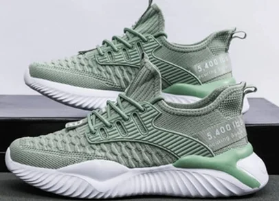 
2021 Wholesale men hot sale casual sport shoes fashion Running Shoes buying agent 