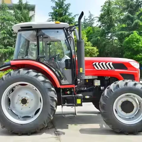 200HP Ltx2004 Agriculture Machine Farming Tractor Implements