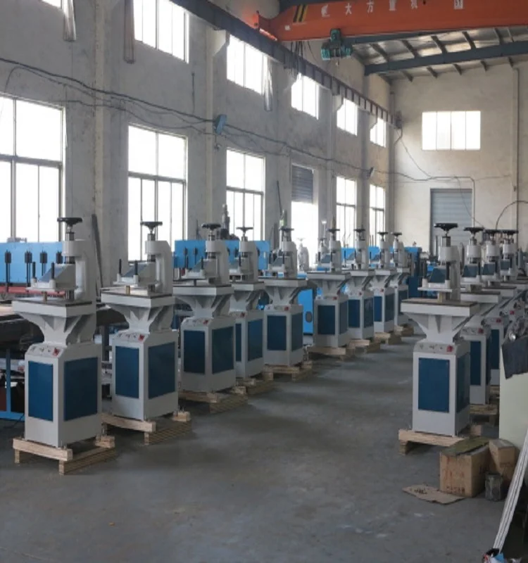 Hydraulic footwear cutting machine automatic hydraulic swing cutting press machine