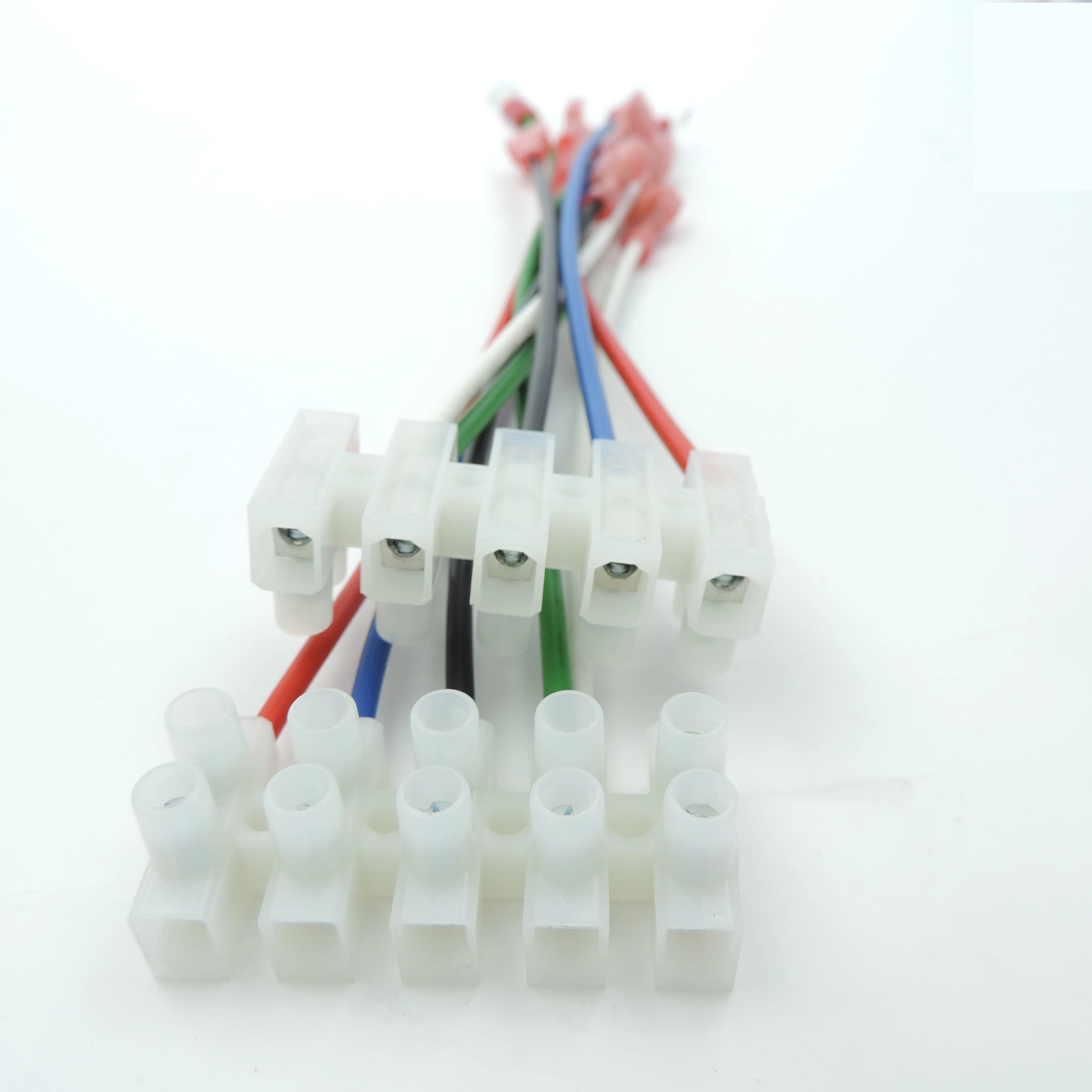 manufacturer China manufacturer  00-10-01-1054 5 pin connector Custom Wire Harness 13cm Cable Assembly Terminal Wiring Harness
