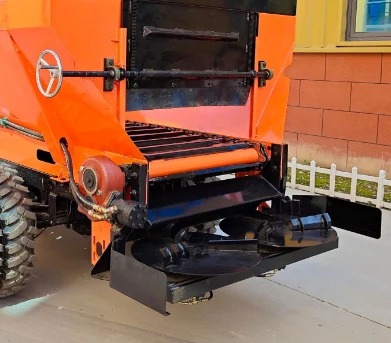 Big fertilizer manure tractor fertilizer spreader machine for garden orchard farm