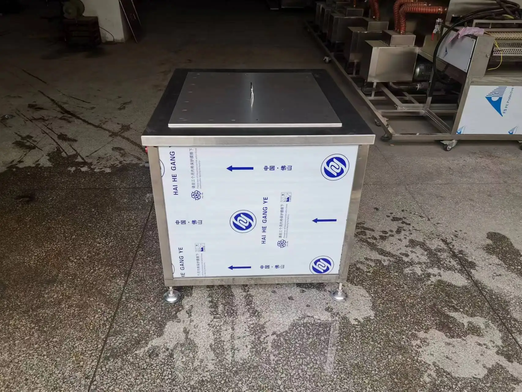 Hot Selling 2000W Single Slot Ultrasonic Cleaner Integrated Control System Factory Price Electric Degreaser New Condition Engine