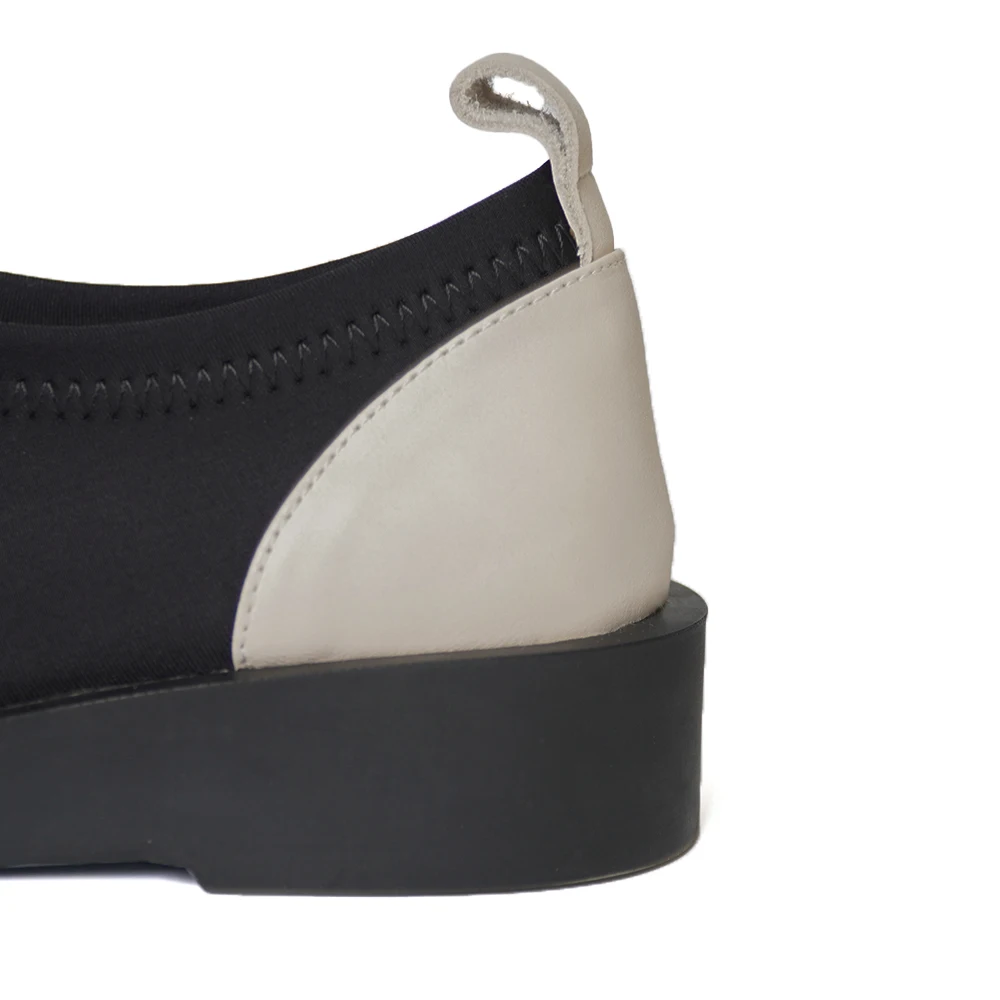 2023 special design chunky platform outsole soft sole wholesale factory direct genuine leather for women ladies flat heel sandal