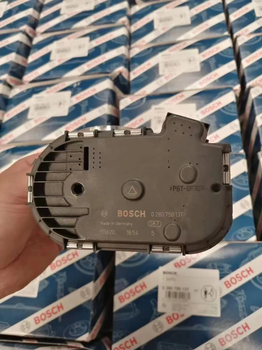 0280750137  Zhongtong Higer Yellow Sea Shaolin Bus Yuchai Natural Gas Engine Electronic Throttle Valve G2K00-1113640