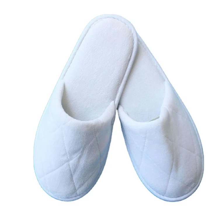 Wholesale Cheap Fashion Soft High Quality Luxury Printed Warm Bathroom Spa Slippers Hotel Disposable Slippers
