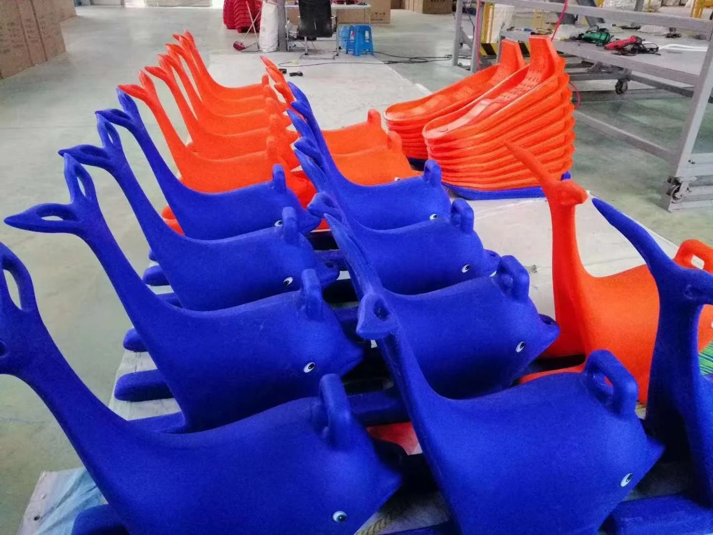 Customized Logo penguin skating assistant training ice rink equipment ice rink skating aid skate helper