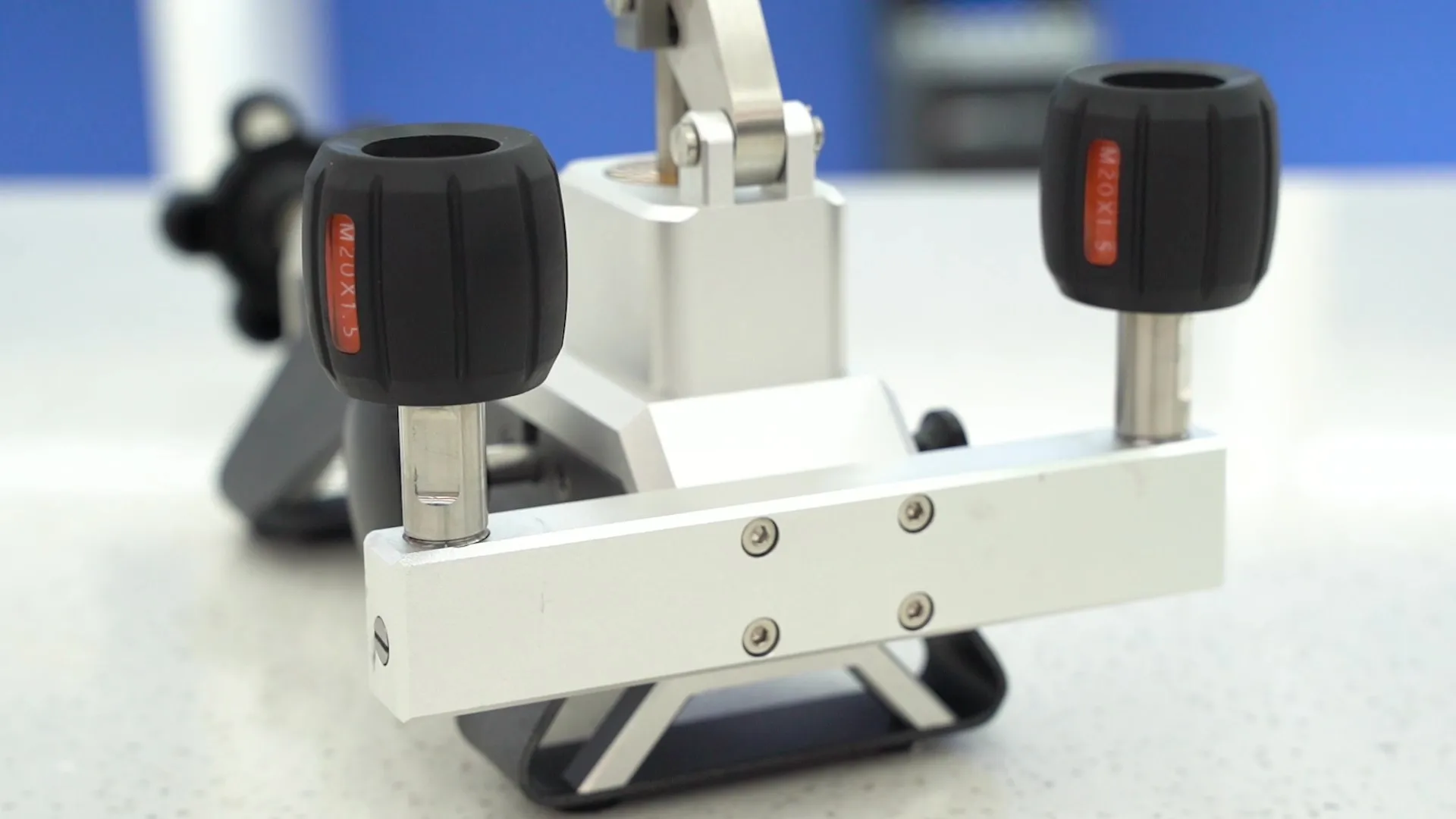 Hot Selling Low Pressure Calibration Pump Portable Pneumatic Pressure Calibrator