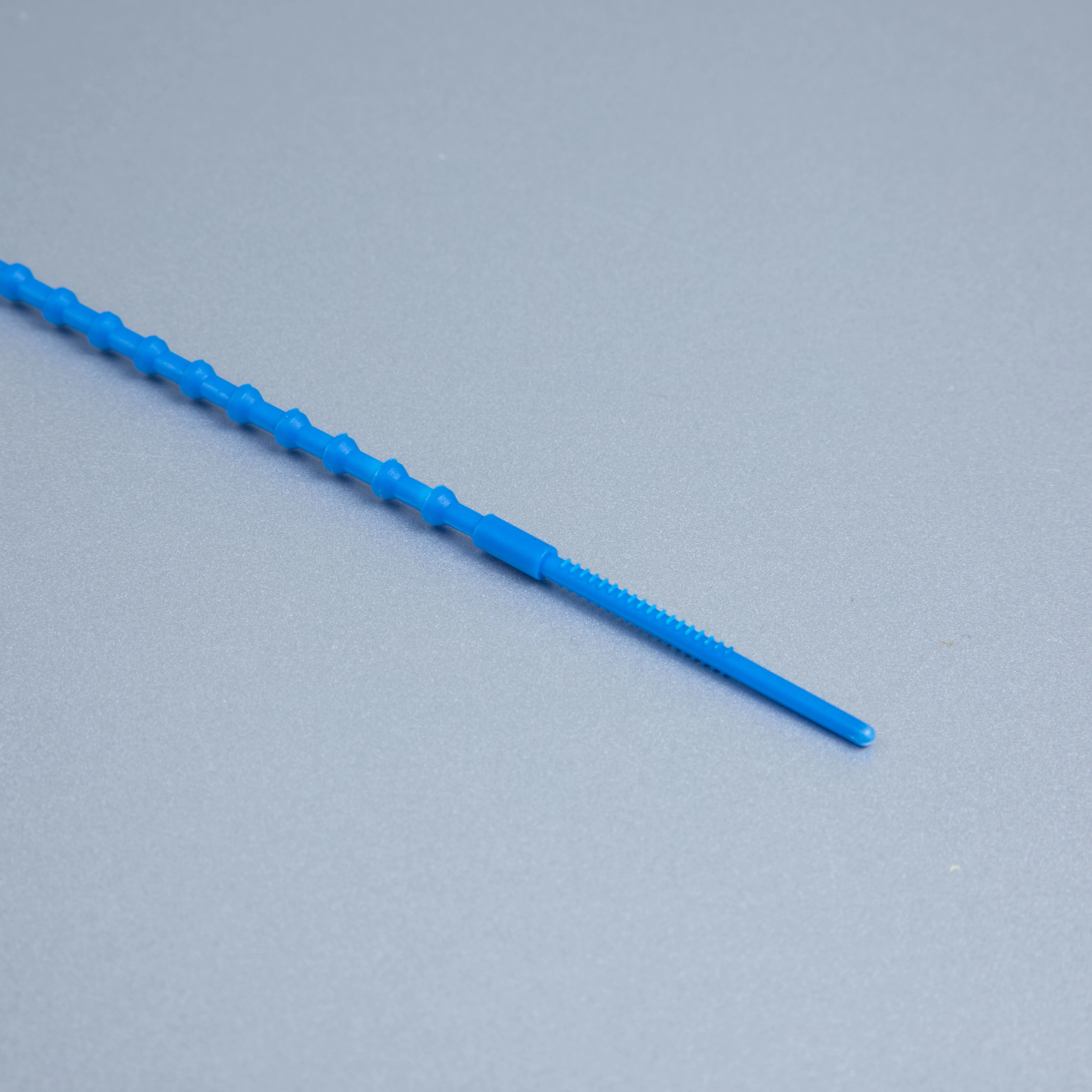100 Pack Model OL220 Security Seal Pull Tie Tags Plastic Secure Anti-Tamper Seals Security Seals for Swing Tags