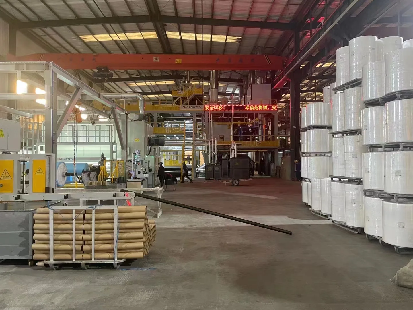 China Factory SS SSS Nonwoven Fabric Super Soft TNT Non Woven Fabric For Disposable Bed Sheet Making