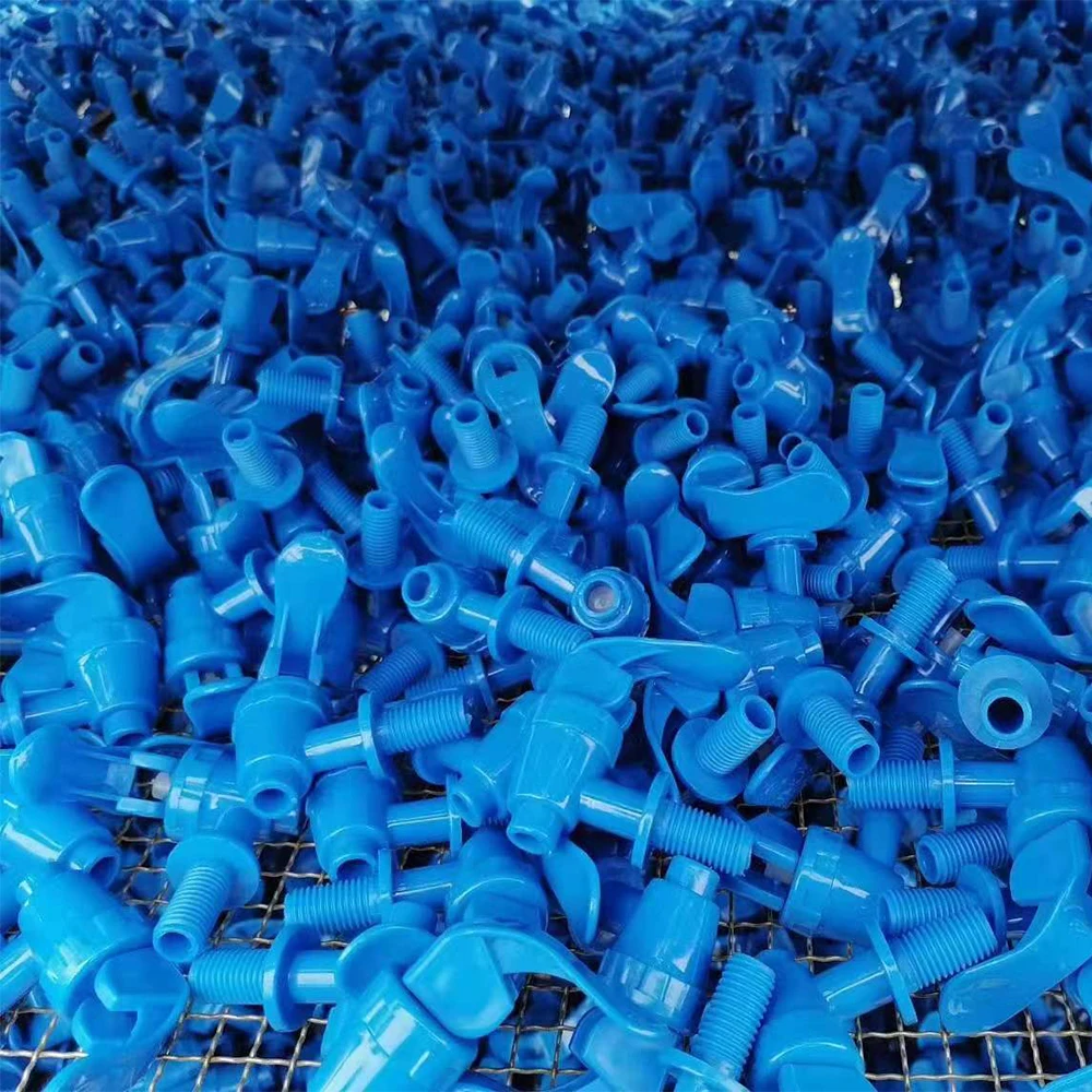 Китайские высококачественные хромированные краны из АБС-пластика по низкой цене