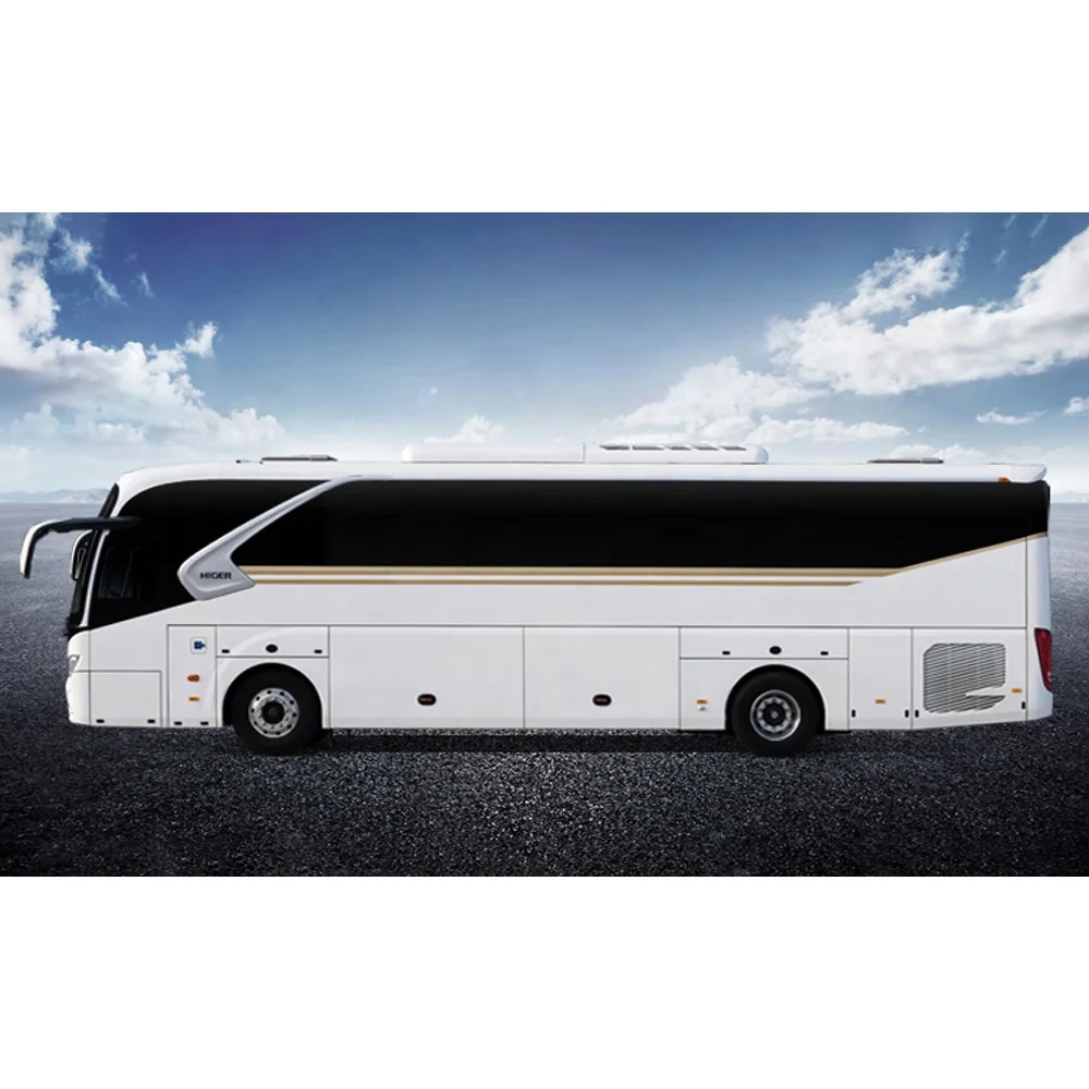 China Higer Bus 53+1+1 Seats Euro 4 Manual Transmission Type Higer Buses Price of New Higer Bus
