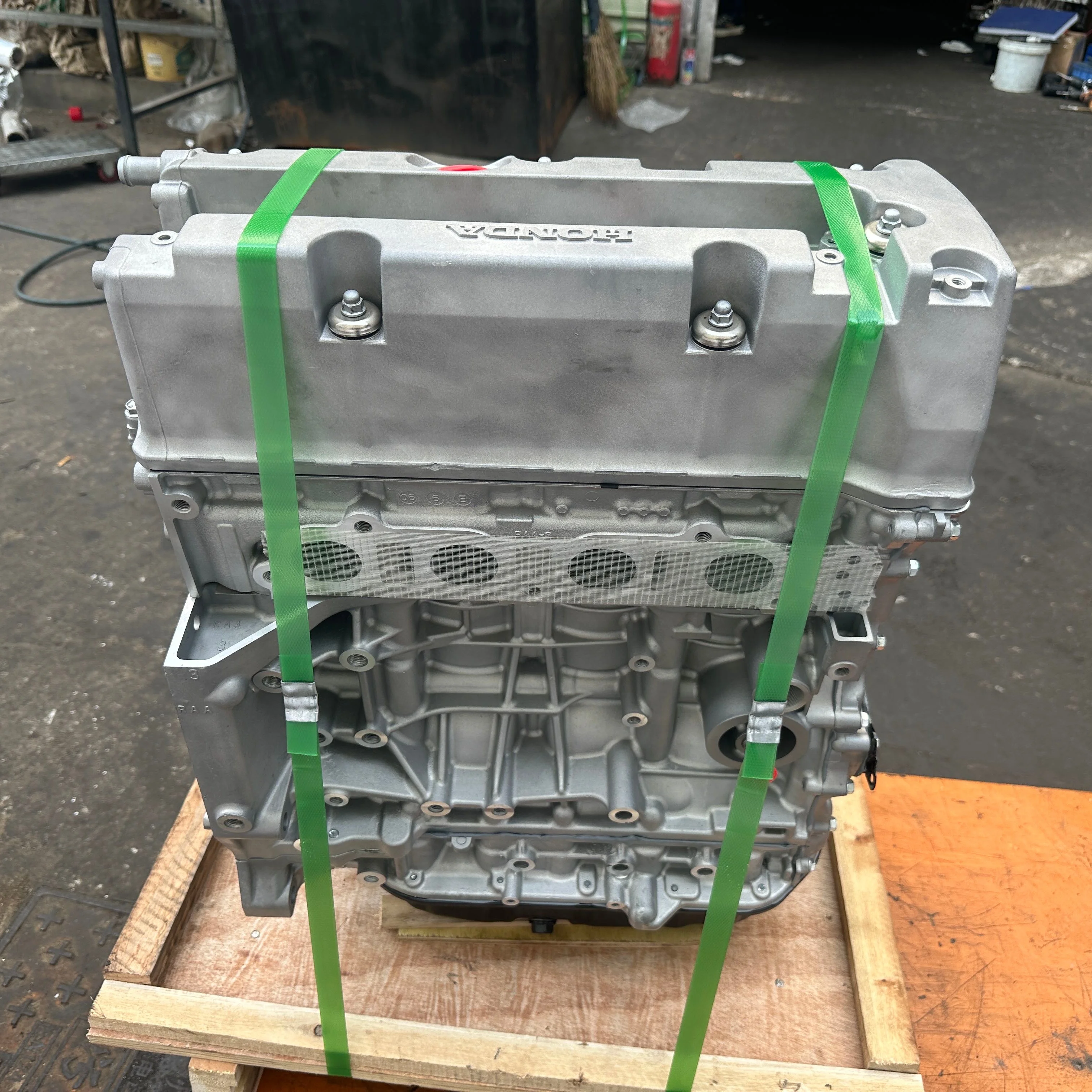 For Nissan KA24 Engine Long Block Engine for Sale Gas / Petrol Engine Gxe 4 Cyl. 2.4l: Neutral Packing 12 Months,12