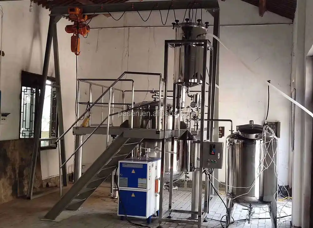 Industrial SUS304 Orange Peel Herb Essential Oil Distilling Extractor Machine from Plant Seeds, Flower, Tree Branches