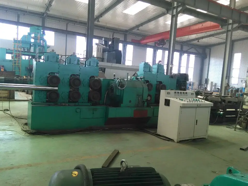 Peeler peeling machine  centerless lathe  shaving machine semi-automatic WXC200C Black Bar Peeling Lathe