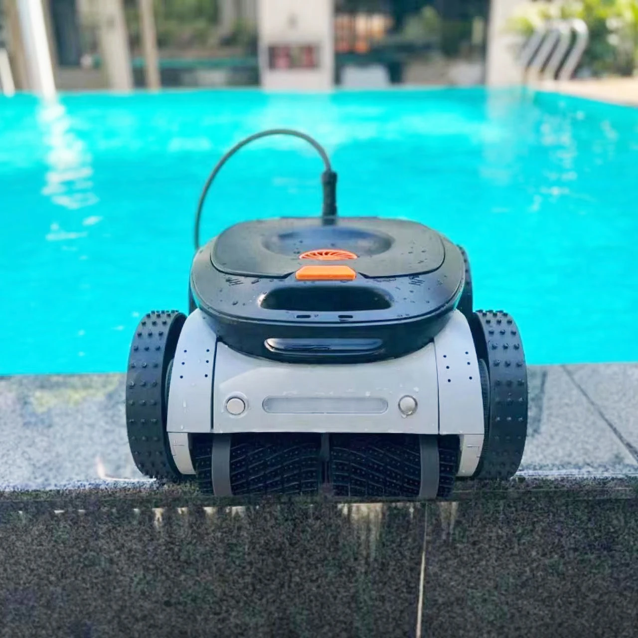 Wireless Pool Wall Climbing Cordless Robot Automatic Swimming Pool Cleaner Vacuum for Swimming Pools Vacuum Cleaning Equipment