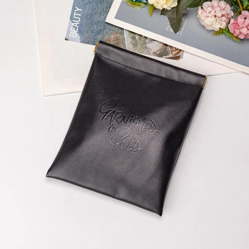 Durable Black Pu Leather Cosmetic Jewelry Bag Portable Travel Cosmetic Toiletry Pouch with Magnet Metal Leather Small Bag Makeup
