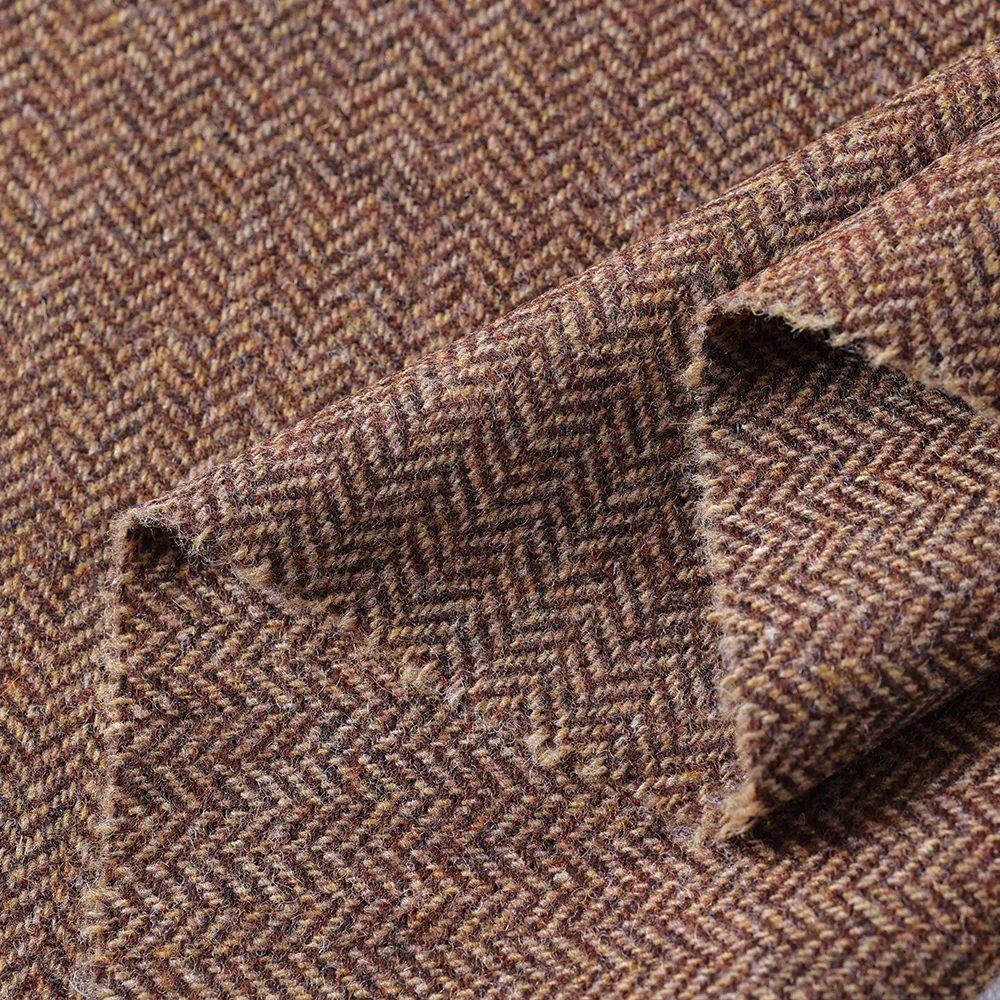 High Quality Yarn Dyed Woven Wool Fabric Factory Stock Worsted 100% Wool Fabric for Men Suit