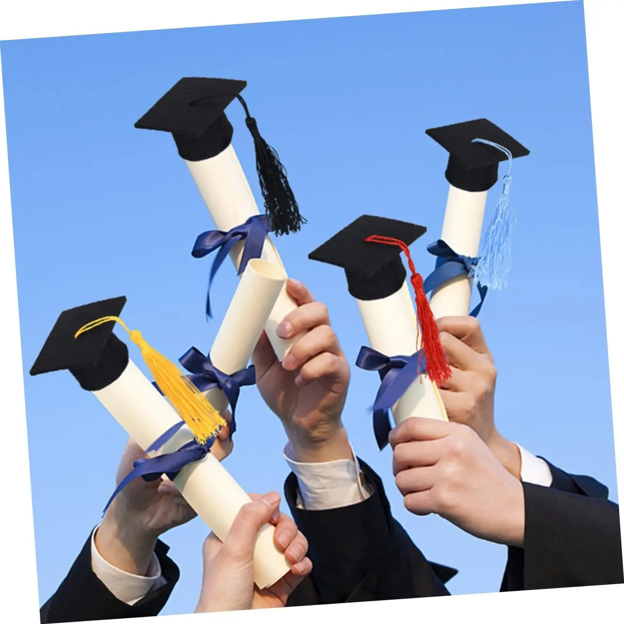 Mini Cute Graduation Cap Wine Bottle Toppers Covers Mini Decorative Hat with Tassel for Home Graduation Party