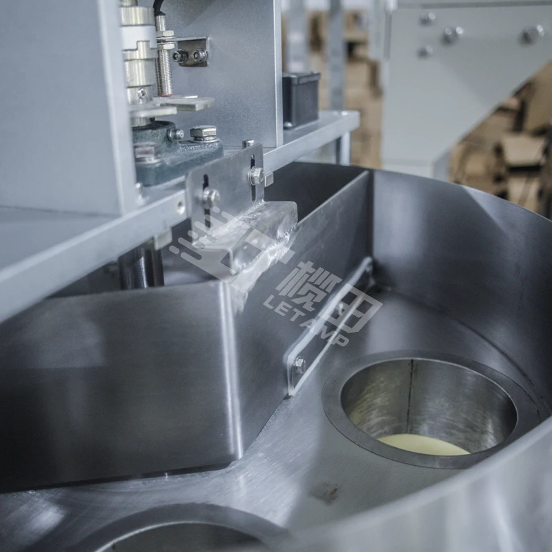 50-500g  Measuring Systems Full Automatic Coffee Powder Milo Powder Filling and Packaging Machine