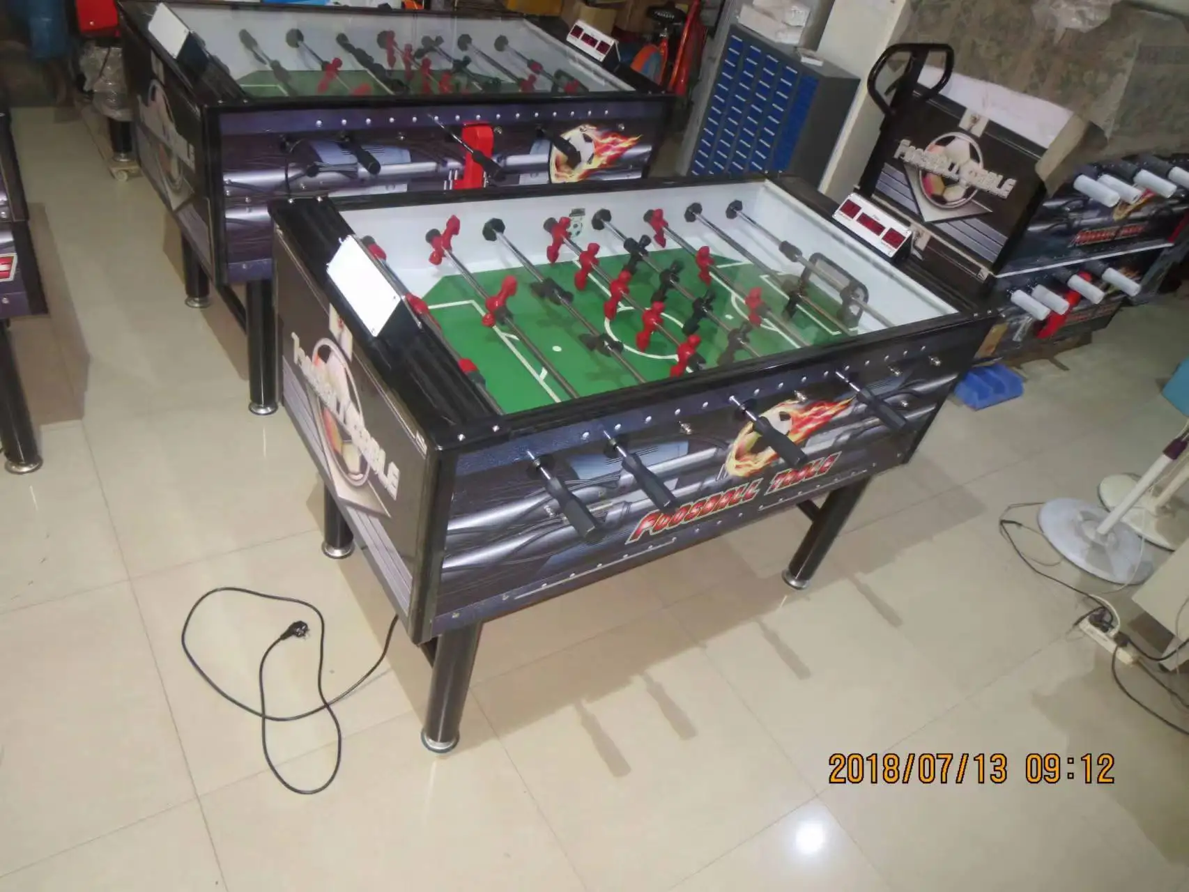 Coin Operated Classic Football Arcade Table Machine Football Soccer Table Coin Sport Game Machine For Sale
